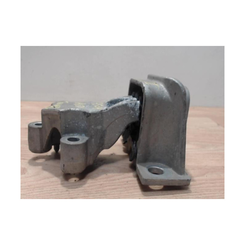 Support moteur RENAULT TWINGO 2 PHASE 1 d’occasion