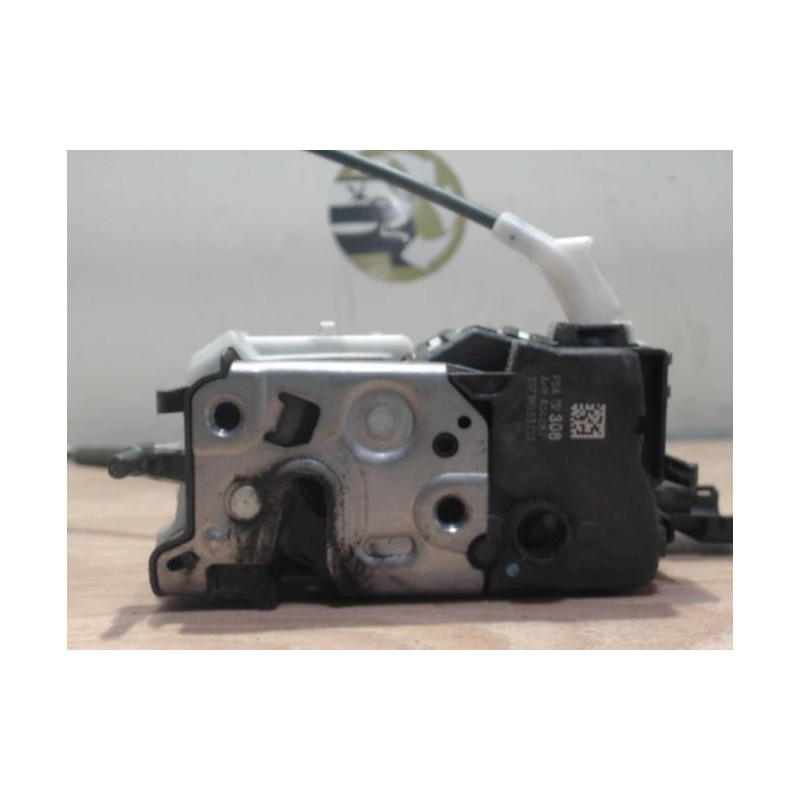 Serrure avant droit CITROEN C3 2 PHASE 1 d’occasion