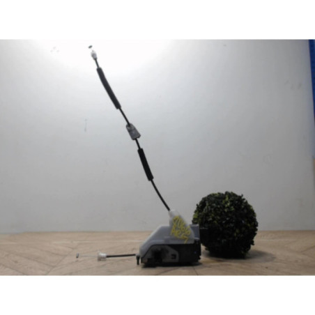 Serrure arriere gauche CITROEN C3 2 PHASE 1 d’occasion