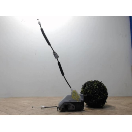 Serrure arriere gauche CITROEN C3 2 PHASE 1 d’occasion