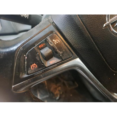 Ceinture avant gauche OPEL ASTRA J PHASE 1 d’occasion