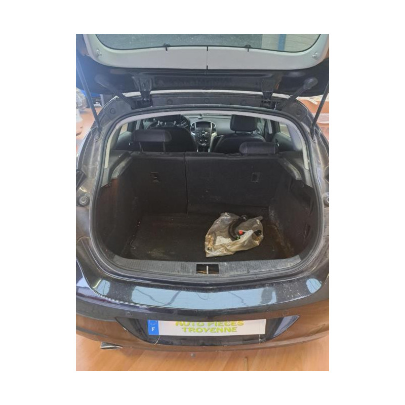 Ceinture avant gauche OPEL ASTRA J PHASE 1 d’occasion