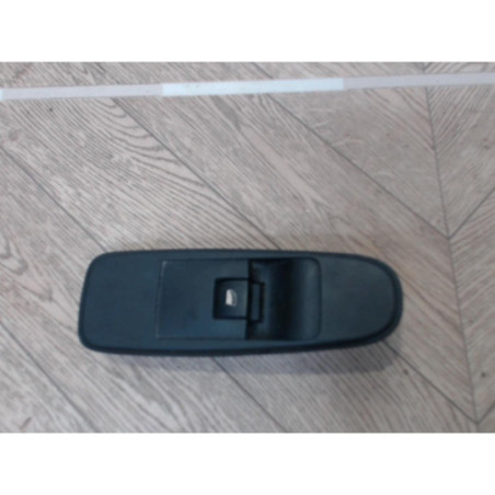 Interrupteur de leve vitre avant droit CITROEN C4 PICASSO 1 d’occasion