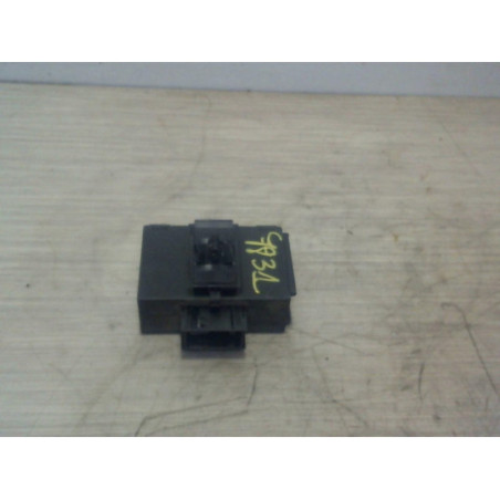 Calculateur PEUGEOT 106 PHASE 2 d’occasion
