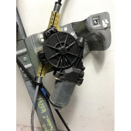 Leve vitre electrique avant droit RENAULT KANGOO 2 PHASE 1 d’occasion
