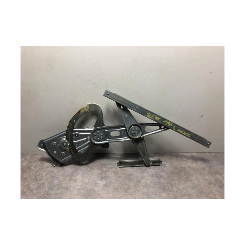 Mecanisme de leve vitre electrique arriere gauche RENAULT SCENIC 3 PHASE 1 d’occasion