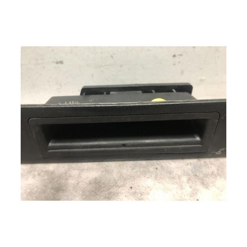 Bouton de coffre AUDI  d’occasion