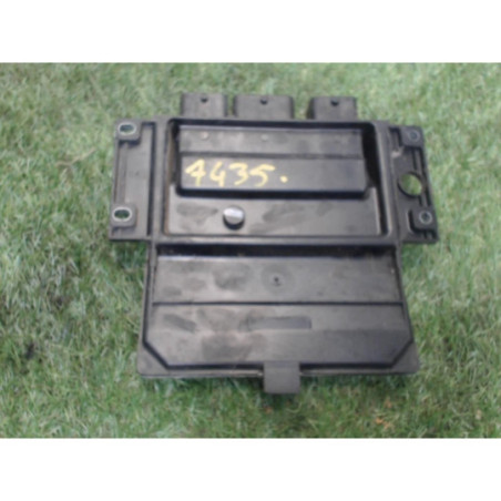 Calculateur moteur RENAULT SCENIC 2 PHASE 1 d’occasion