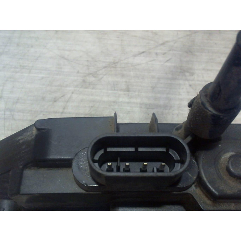 Serrure avant droit RENAULT SCENIC 2 PHASE 1 d’occasion