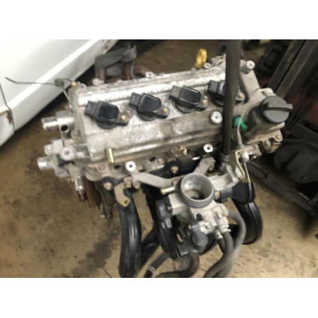 Moteur TOYOTA ESSENCE d’occasion