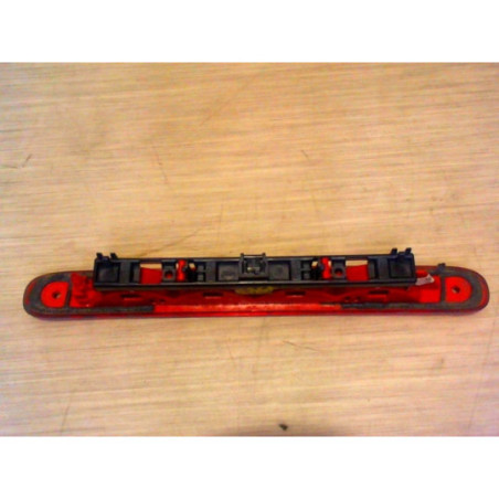Feu arriere stop central PEUGEOT 107 PHASE 2 d’occasion
