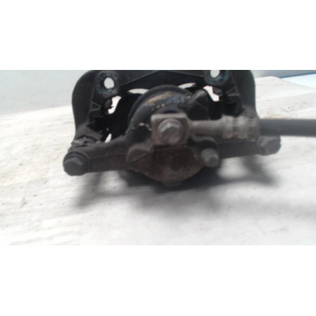 Etrier avant gauche (freinage) OPEL CORSA C PHASE 2 d’occasion