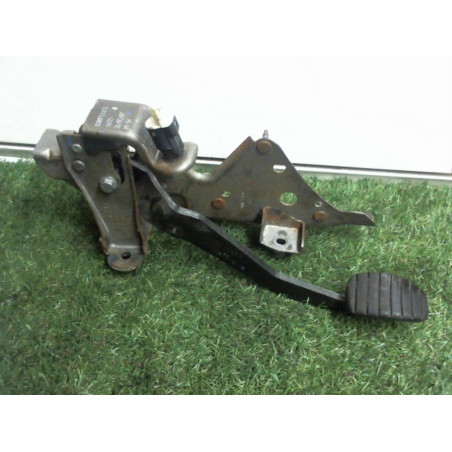 Pedalier de frein RENAULT CLIO III PHASE 1 d’occasion