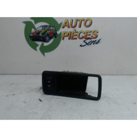 Interrupteur de leve vitre arriere droit FORD C-MAX 1 PHASE 2 d’occasion