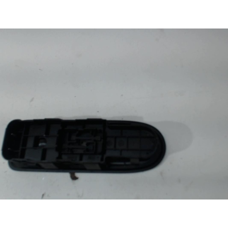 Interrupteur de leve vitre avant droit PEUGEOT 308 1 PHASE 2 d’occasion