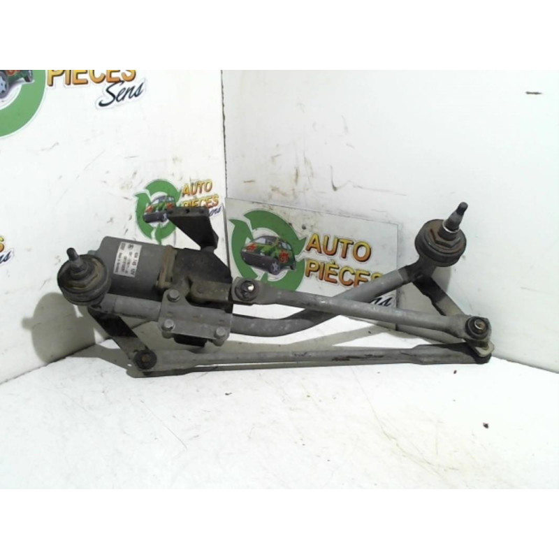 Moteur essuie glace avant FORD FIESTA 5 PHASE 2 d’occasion