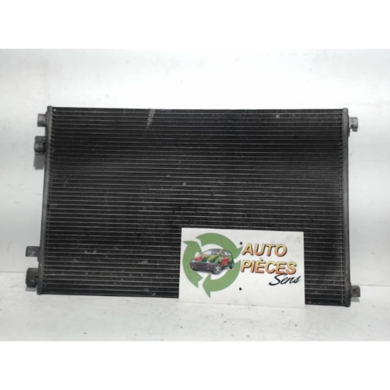 Condenseur de clim RENAULT SCENIC 2 PHASE 1 d’occasion