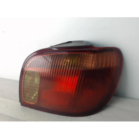 Feu arriere principal droit (feux) TOYOTA YARIS 1 PHASE 2 d’occasion