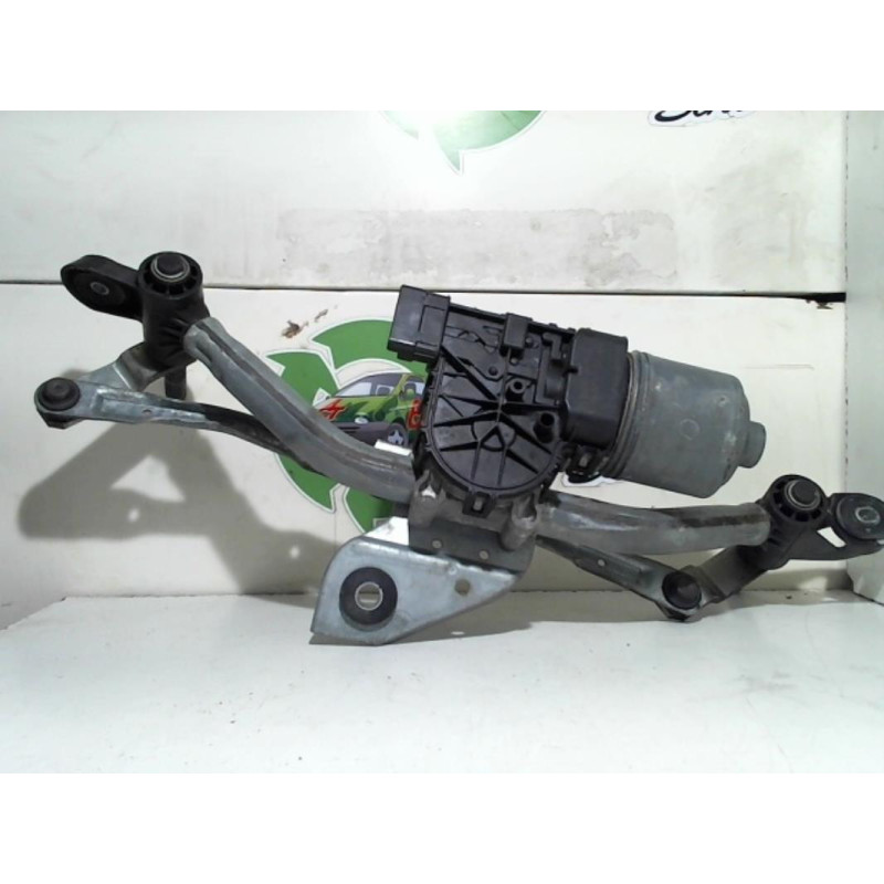 Moteur essuie glace avant RENAULT TWINGO 2 PHASE 1 d’occasion