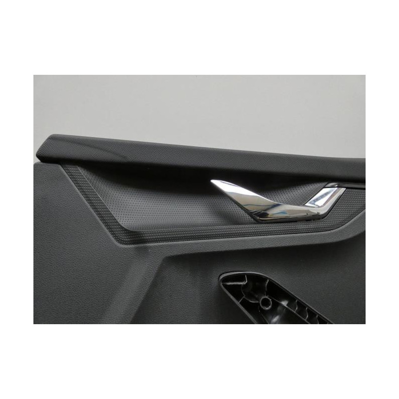 Panneau de porte avant droit SKODA SCALA d’occasion