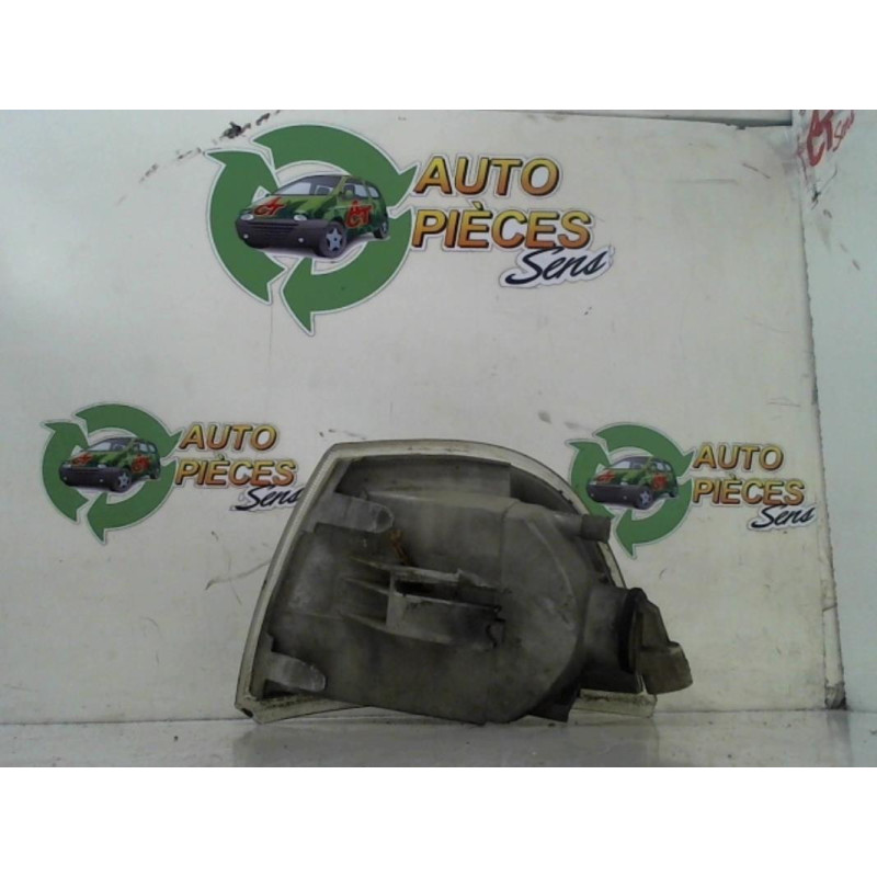 Optique avant secondaire droit (feux)(clignotant) RENAULT ESPACE 2 PHASE 1 d’occasion