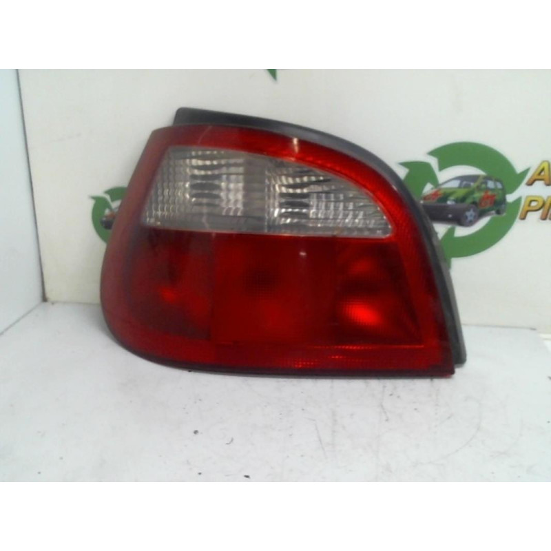 Feu arriere principal gauche (feux) RENAULT MEGANE 1 PHASE 2 d’occasion