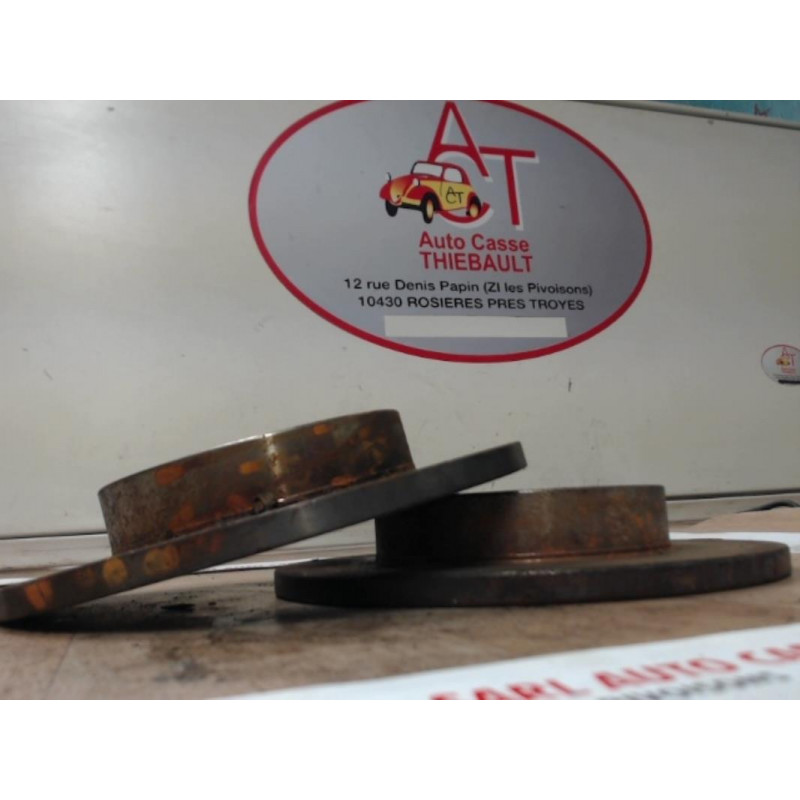 Paire de disques avant (freinage) RENAULT CLIO I PHASE 1 d’occasion
