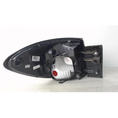 Feu arriere principal droit (feux) RENAULT CAPTUR 1 PHASE 1 d’occasion