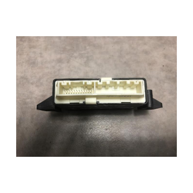 Boitier d'aide au stationnement RENAULT CAPTUR 1 PHASE 2 d’occasion