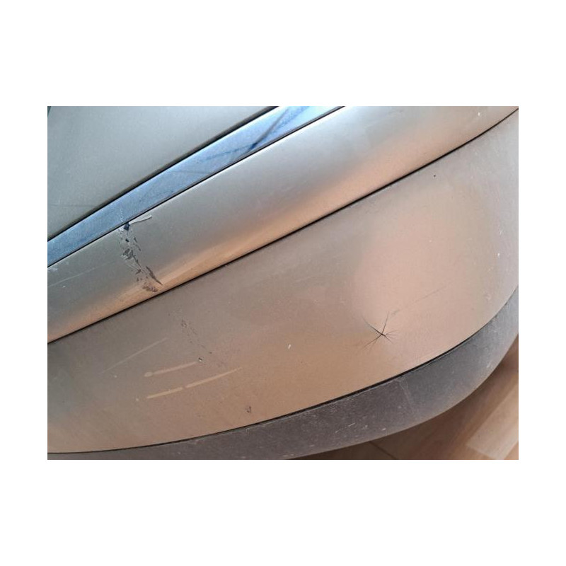 Pare choc arriere VOLKSWAGEN PASSAT 4 PHASE 2 d’occasion
