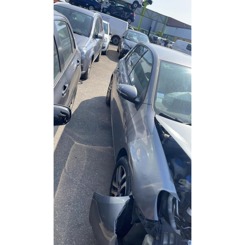 Bras essuie glace avant droit VOLKSWAGEN GOLF 6 d’occasion