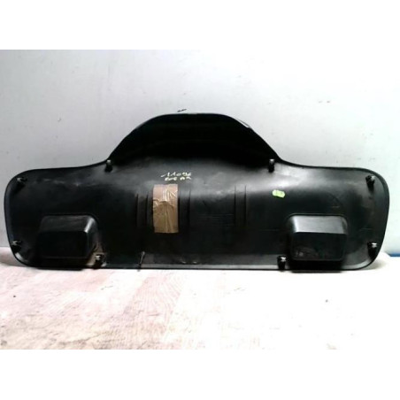 Garniture hayon PEUGEOT 206 PHASE 1 d’occasion