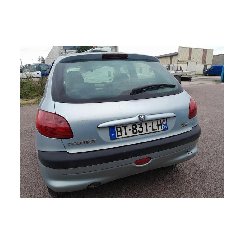 Garniture hayon PEUGEOT 206 PHASE 1 d’occasion
