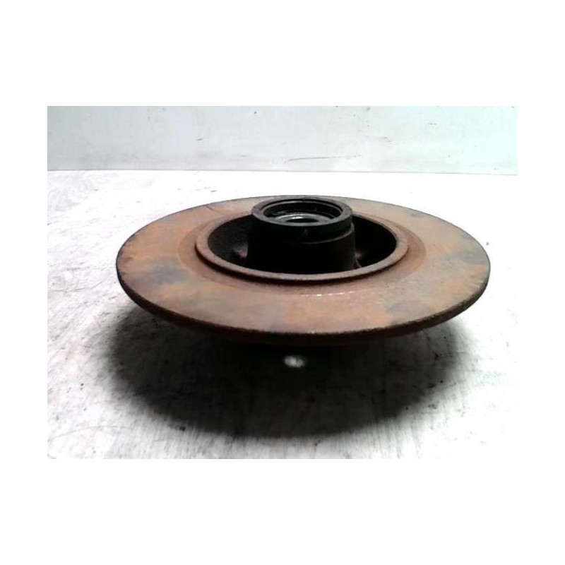 Disque arriere gauche (freinage) RENAULT MEGANE 3 PHASE 1 d’occasion