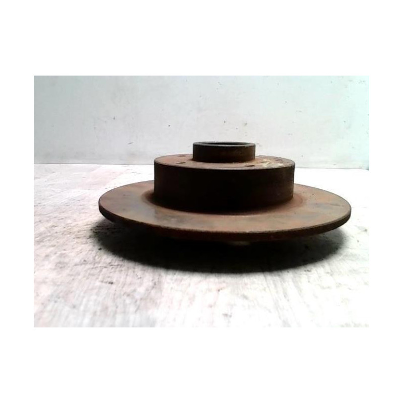 Disque arriere gauche (freinage) RENAULT MEGANE 3 PHASE 1 d’occasion