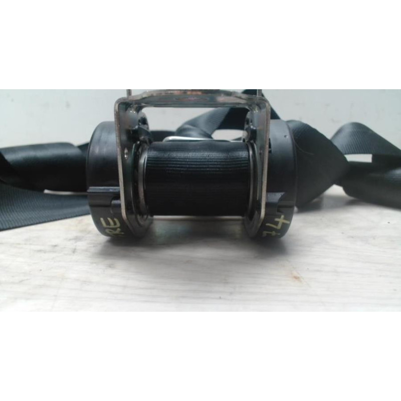 Ceinture arriere centre troisieme ligne FORD C-MAX 1 PHASE 2 d’occasion