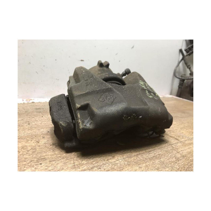 Etrier avant gauche (freinage) RENAULT MEGANE 3 PHASE 1 BREAK d’occasion