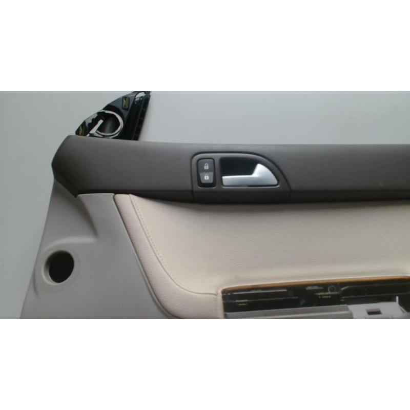 Panneau de porte avant droit VOLVO S 40 2 PHASE 1 d’occasion