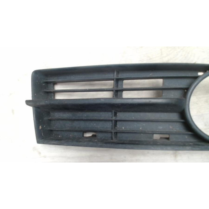 Enjoliveur anti brouillard VOLKSWAGEN TOURAN 1 PHASE 1 d’occasion