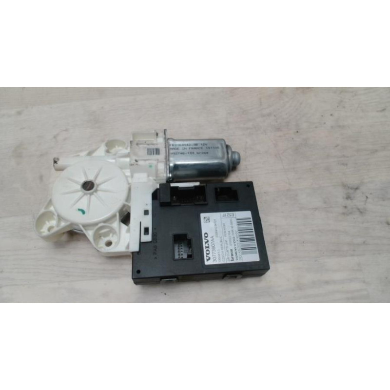 Moteur leve vitre avant droit VOLVO S 40 2 PHASE 1 d’occasion