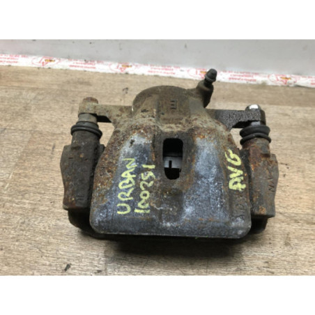 Etrier avant gauche (freinage) TOYOTA URBAN CRUISER d’occasion