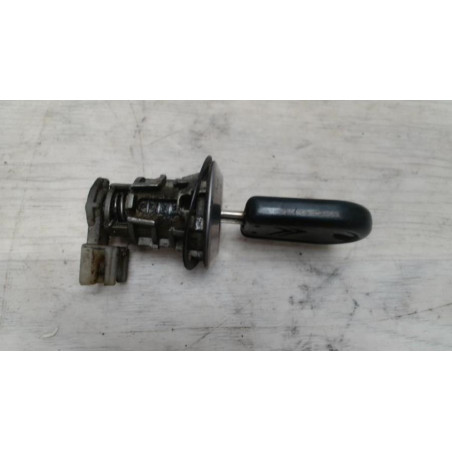 Barillet porte avant gauche CITROEN ZX PHASE 2 BREAK d’occasion