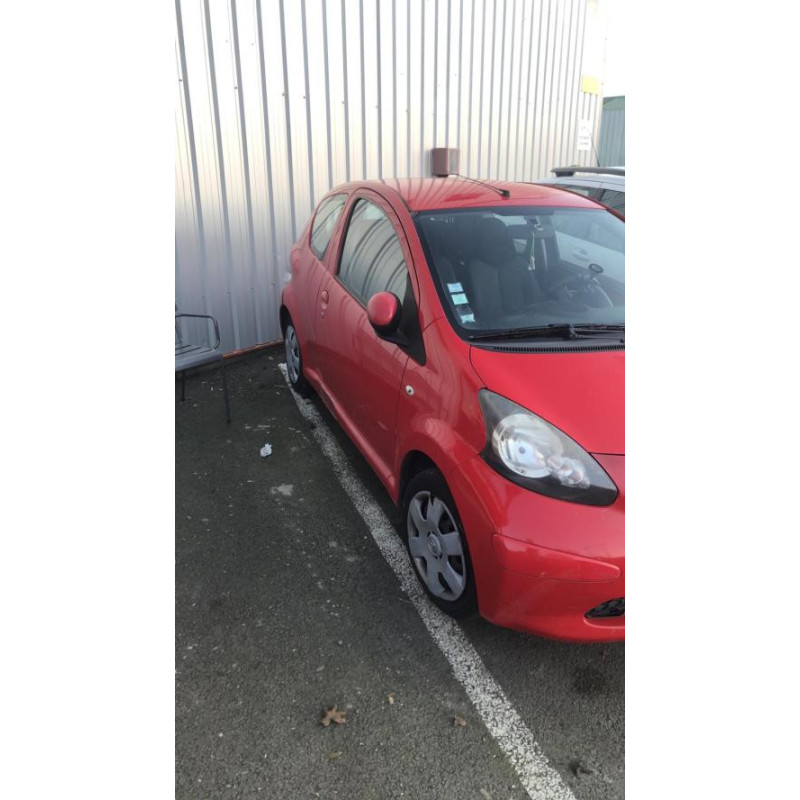 Calculateur moteur TOYOTA AYGO 1 PHASE 1 d’occasion