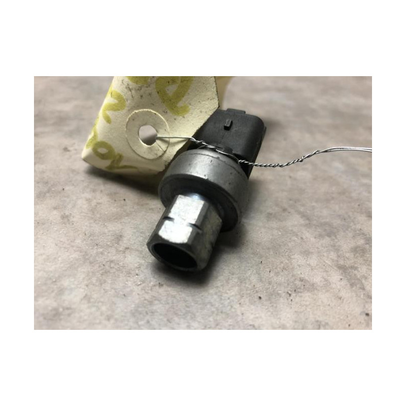 Pressostat de climatisation PEUGEOT 207 PHASE 2 BREAK d’occasion