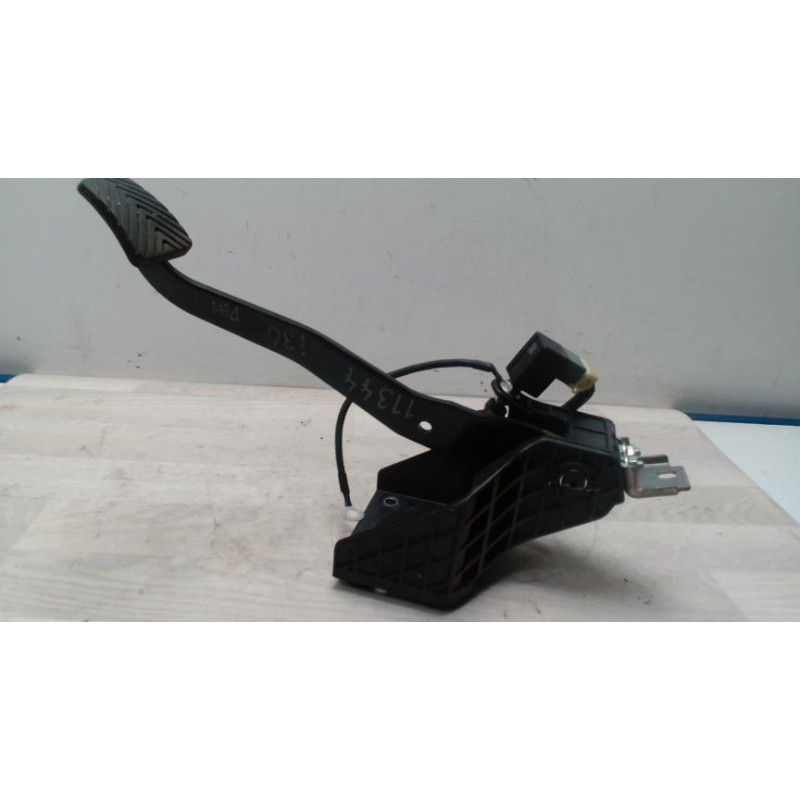 Pedalier d'embrayage HYUNDAI I 30 1 PHASE 1 d’occasion