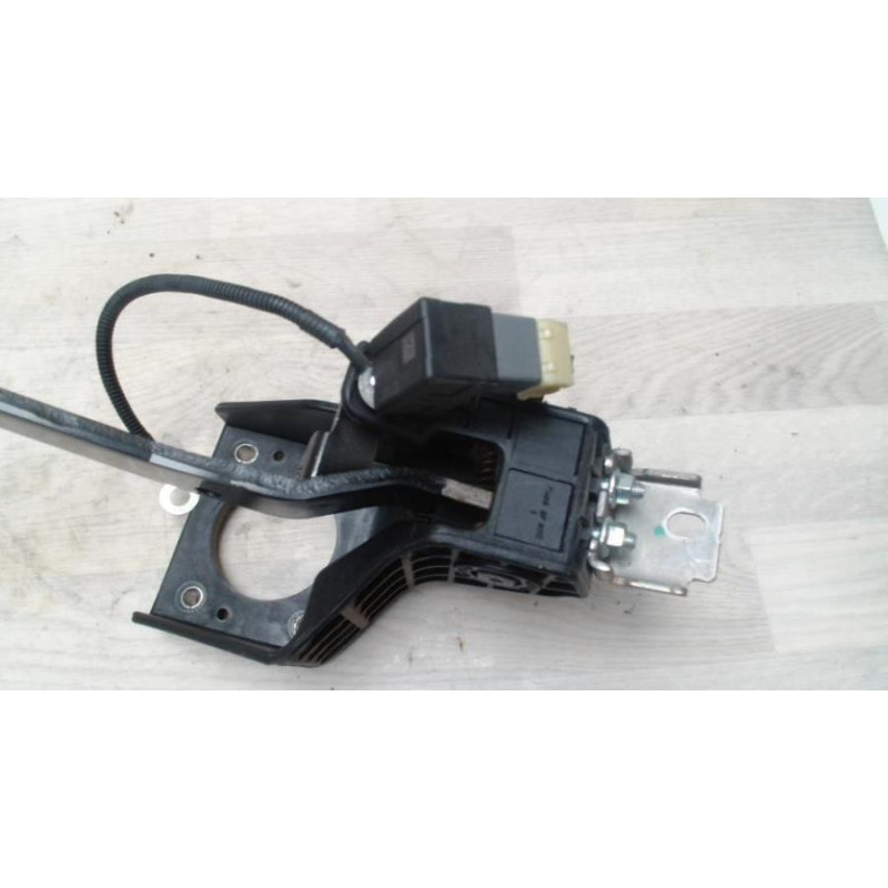 Pedalier d'embrayage HYUNDAI I 30 1 PHASE 1 d’occasion