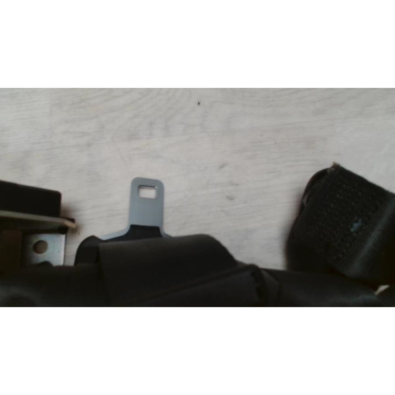 Ceinture arriere droit PEUGEOT 308 1 PHASE 1 d’occasion