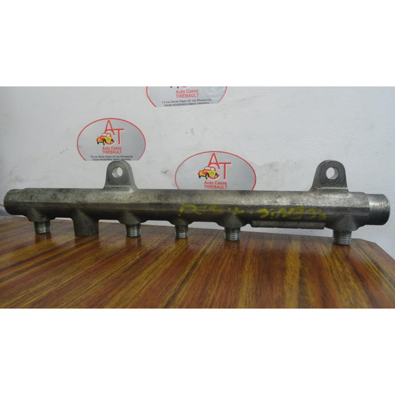 Rampe injection RENAULT SCENIC I PHASE 2 d’occasion