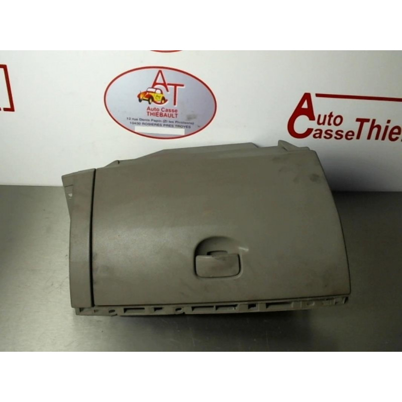 Boite a gants RENAULT CLIO III PHASE 1 d’occasion