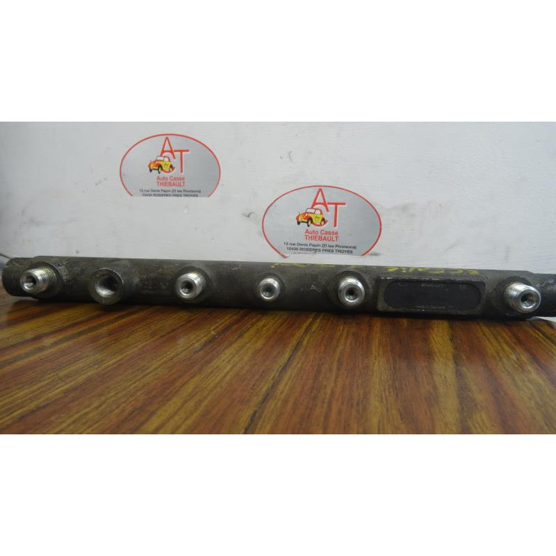 Rampe injection RENAULT SCENIC I PHASE 2 d’occasion